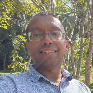Prof Arosha Bandara